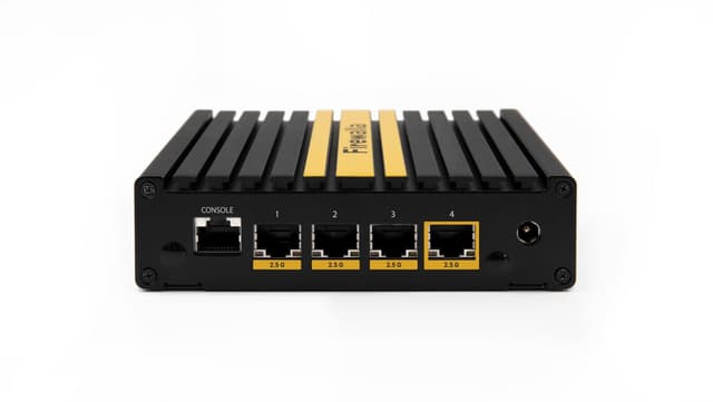 Firewalla Gold Plus