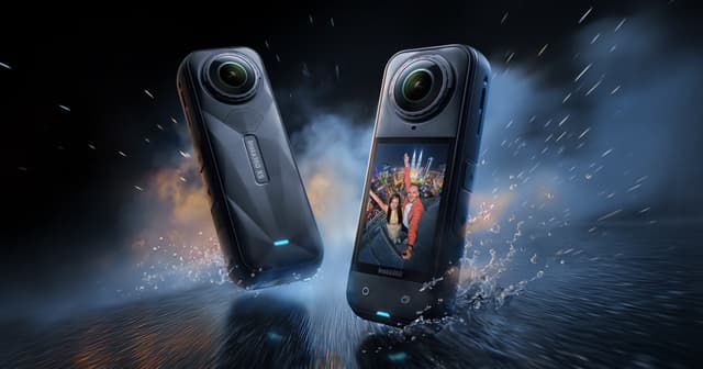Insta360 X5