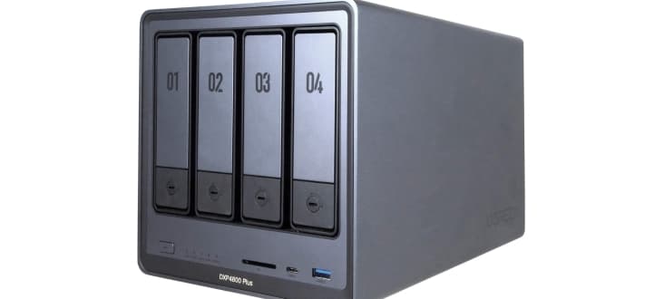 UGREEN NASync DXP4800 Plus — Recommended per expert consensus